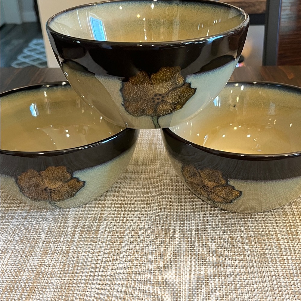 Pfaltzgraff Black and Tan Floral Ceramic Bowls 3 pc